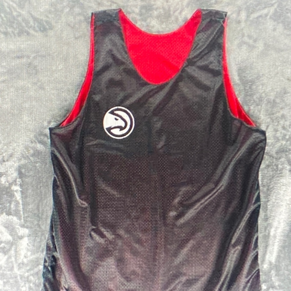 Men's Black and Red Sleeveless Shirt